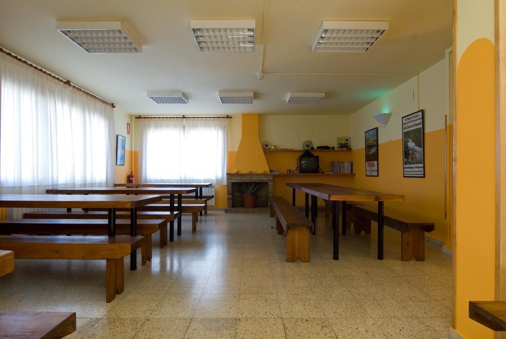 Alberg Escola De Piraguisme De 소르트 외부 사진